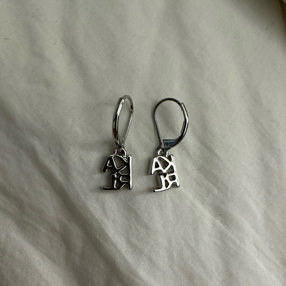 Karl Lagerfeld Earrings - Picture 4 of 4